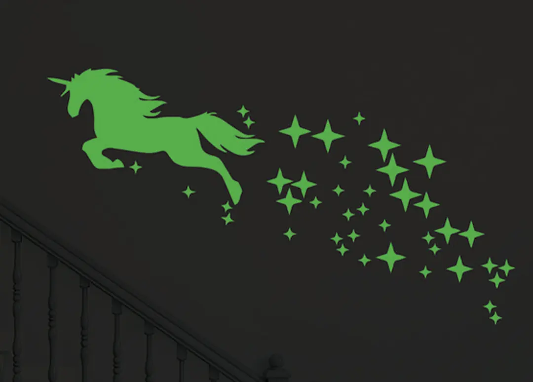 ipaint_glow_in_the_dark_kit_2.png