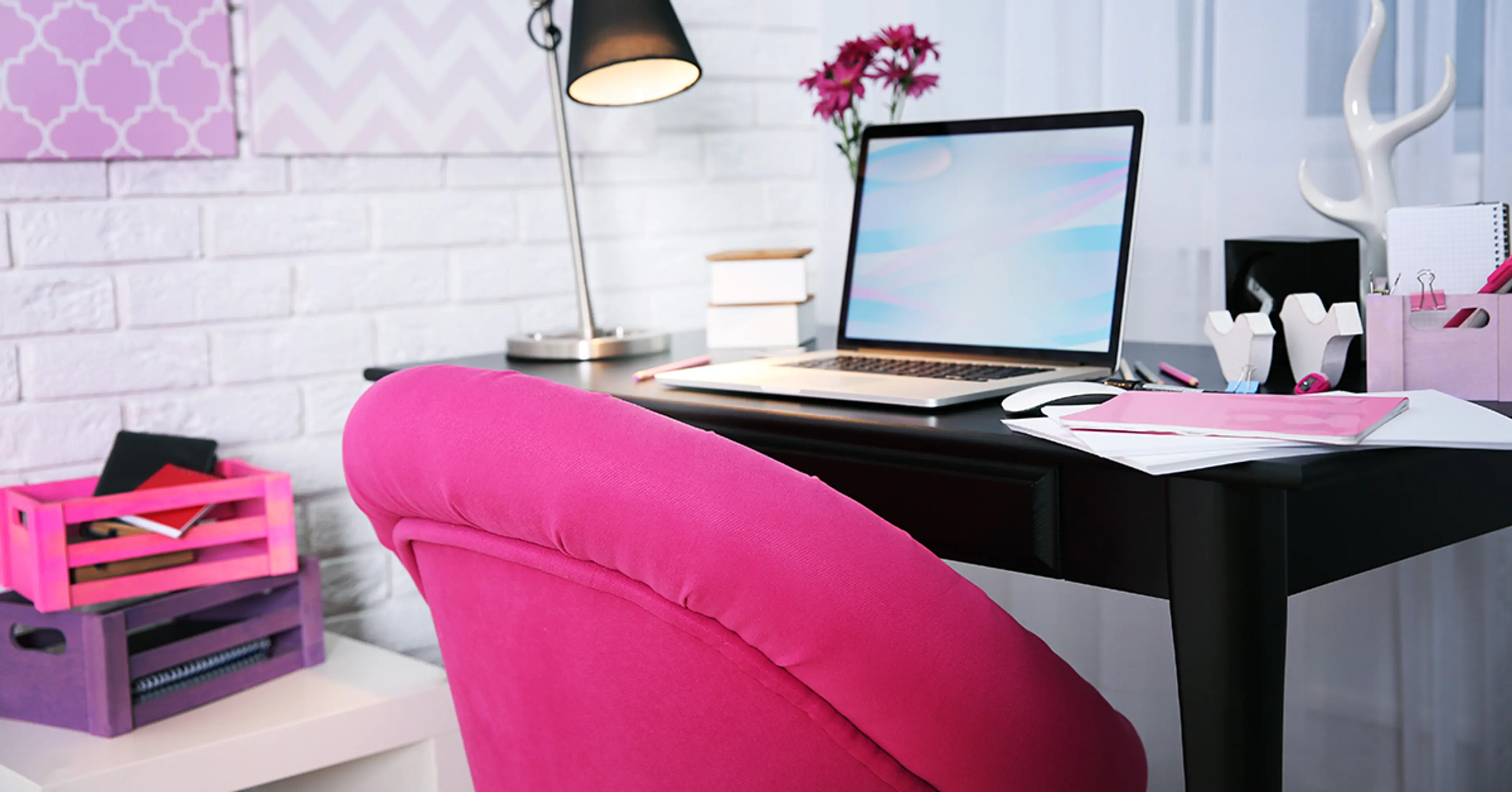 ultimate pink workstation