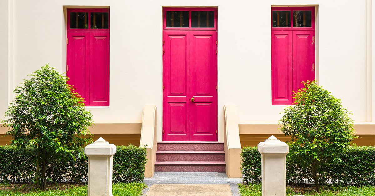 To End Off, A Pink Door!