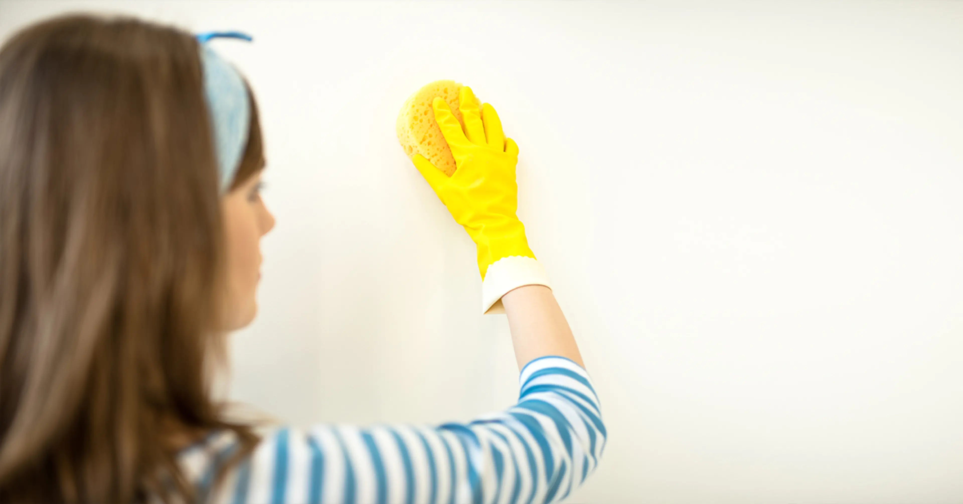 Cleaning-walls