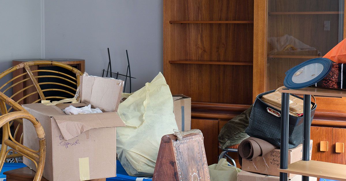 Clear-out-the-clutter-before-you-move