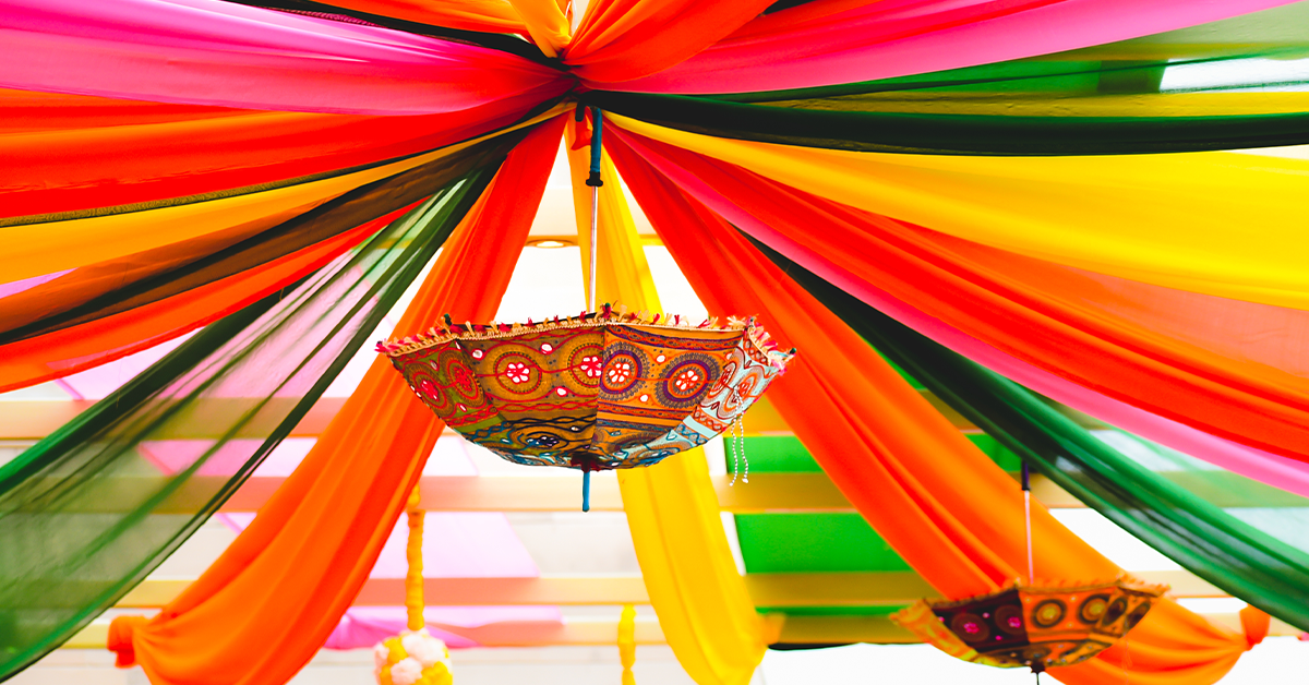 Colourful-drapes-as-wedding-decor