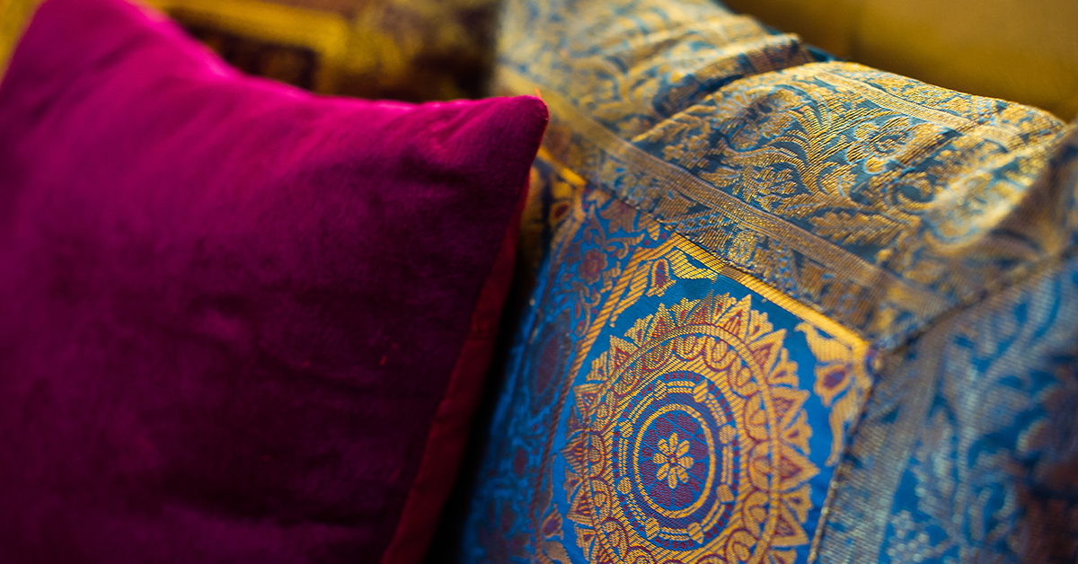 Ethnic-cushions-as-wedding-decor