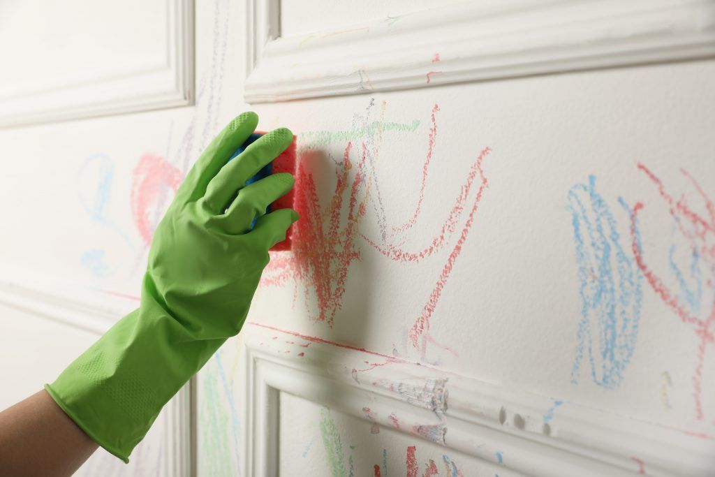 How-to-remove-stains-from-walls
