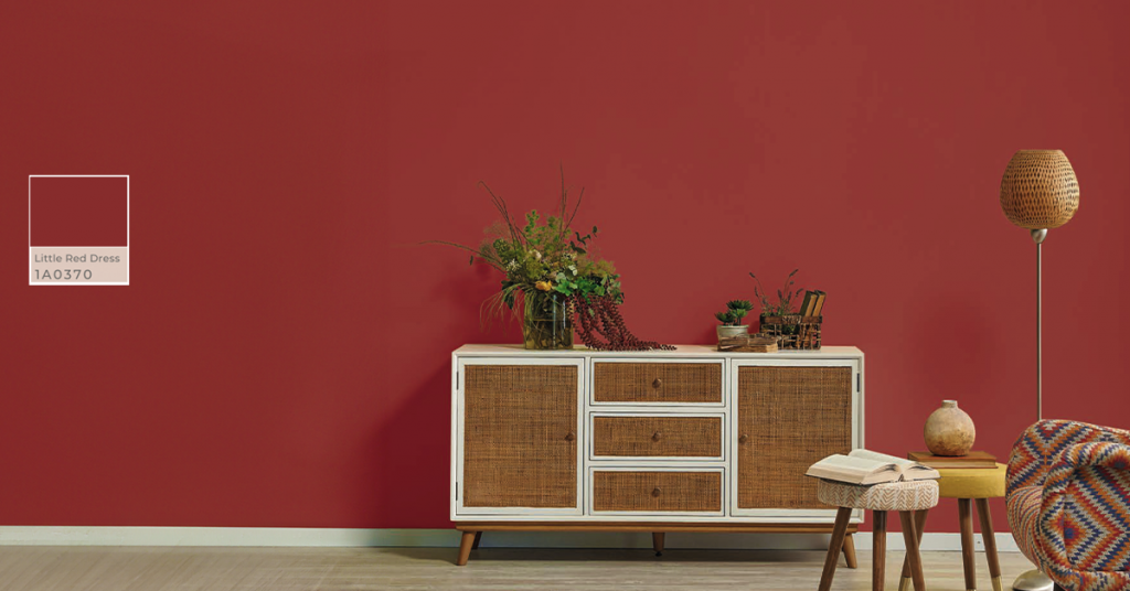 Little-Red-Dress-colour-for-the-walls-1024x536
