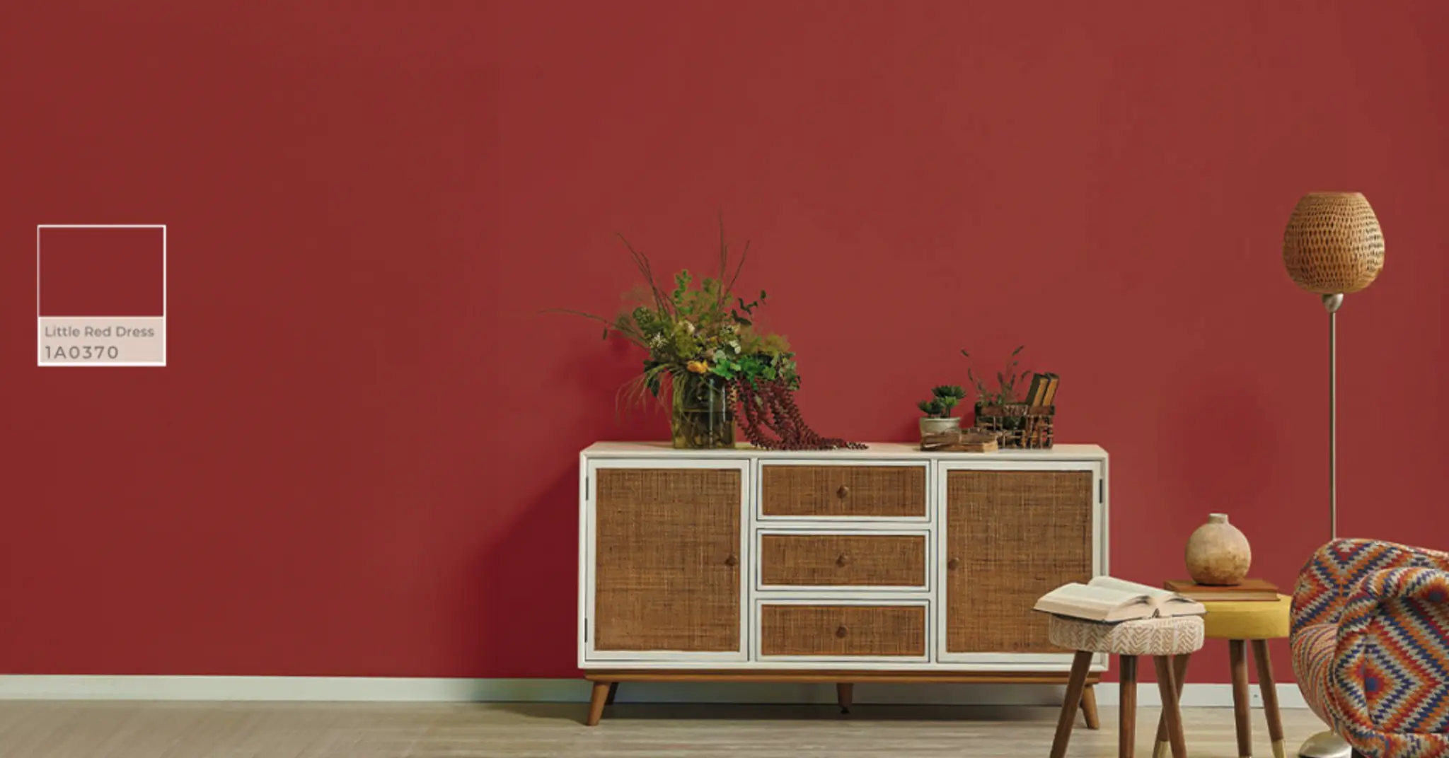 Little-Red-Dress-colour-for-the-walls-1024x536