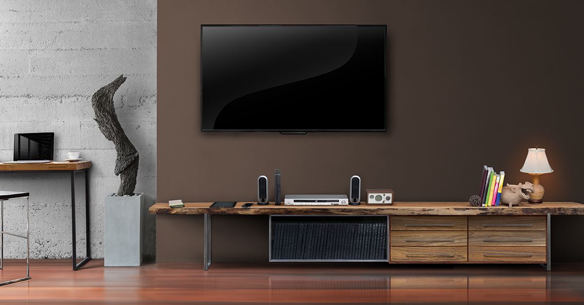 Living-space-with-deep-browns