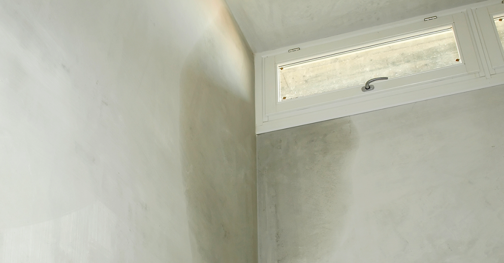 Moisture-in-the-wall-1024x536