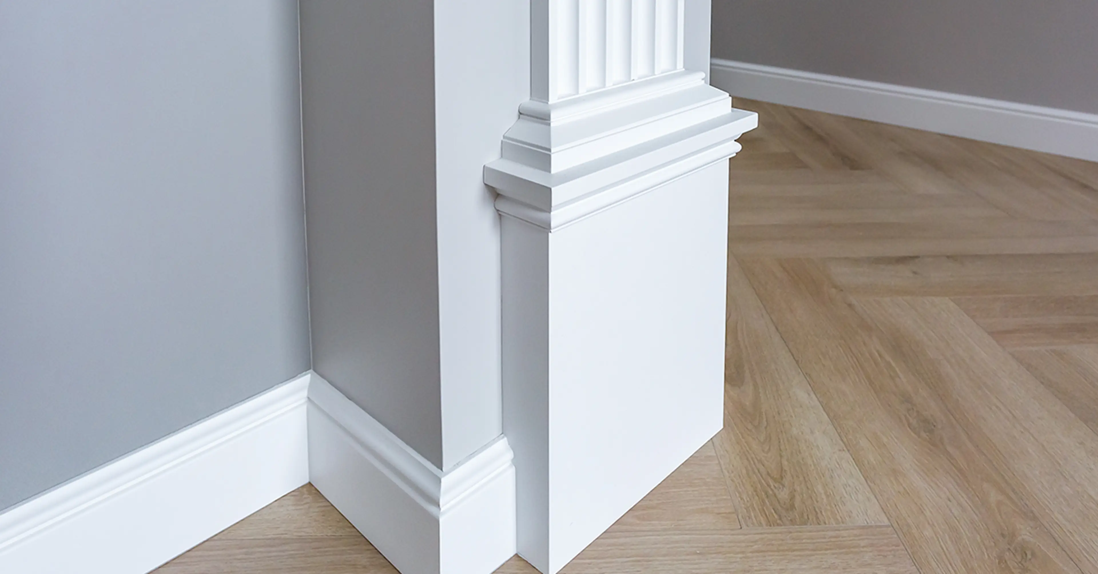 Skirtings