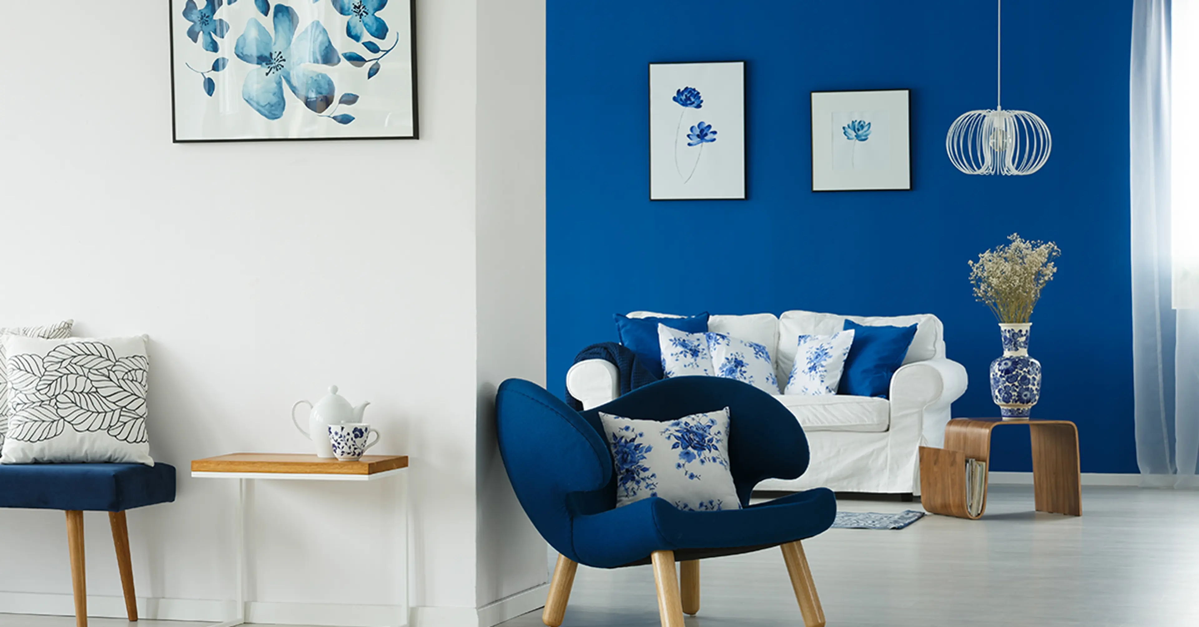 Two-toned-walls-in-home