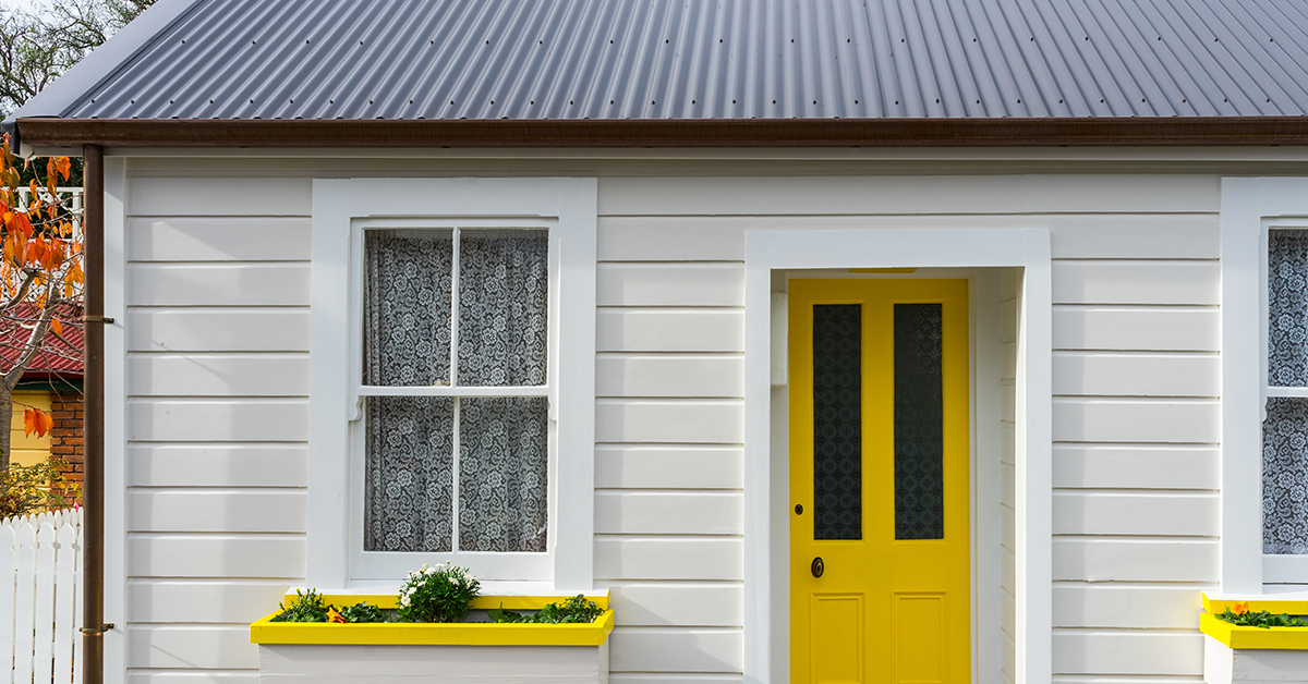 Yellow-main-door