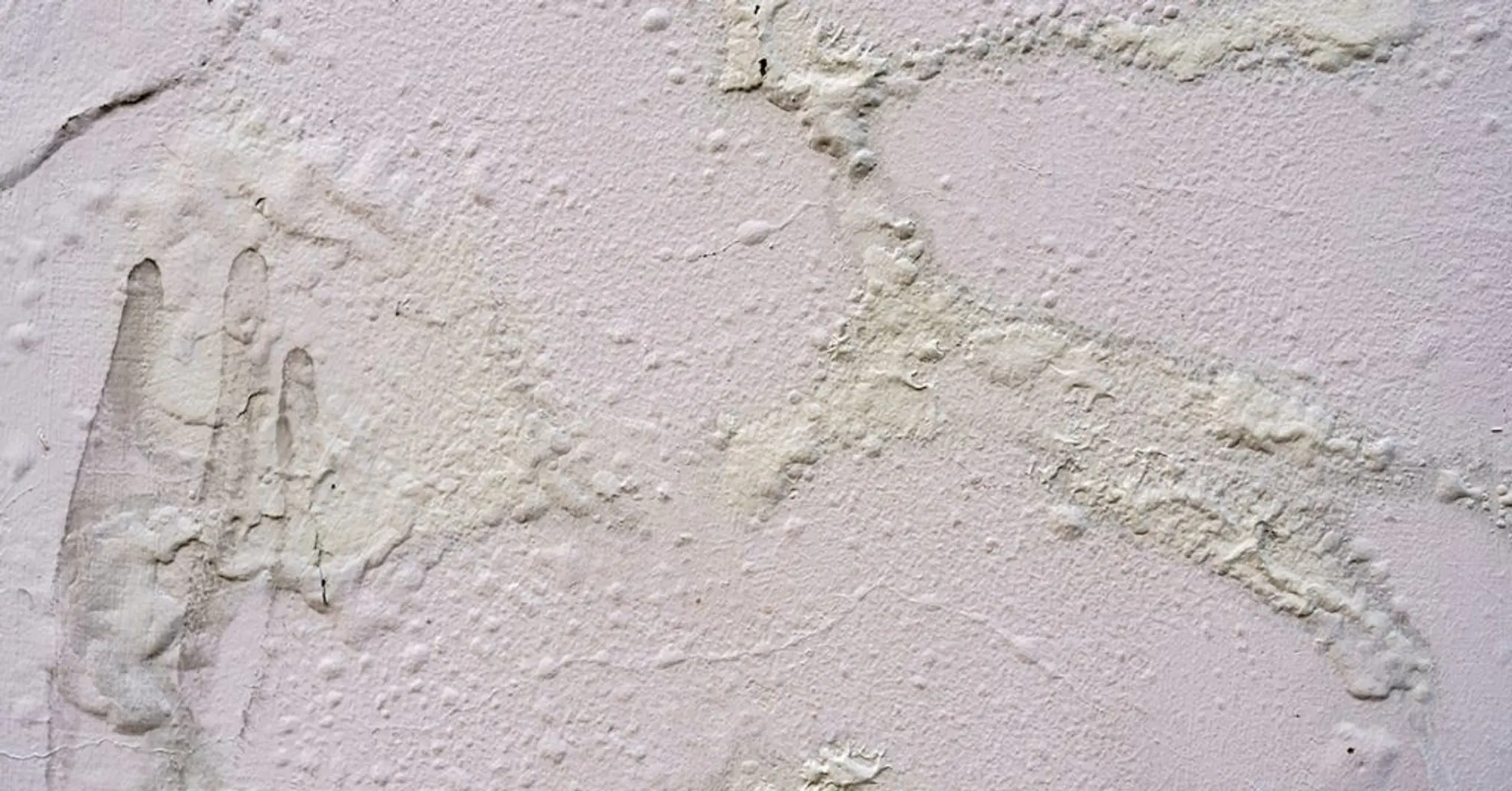 bubbles-forming-on-the-walls-1024x536