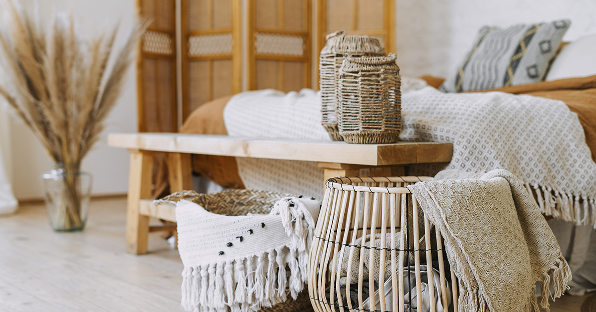 handicrafts-in-the-room