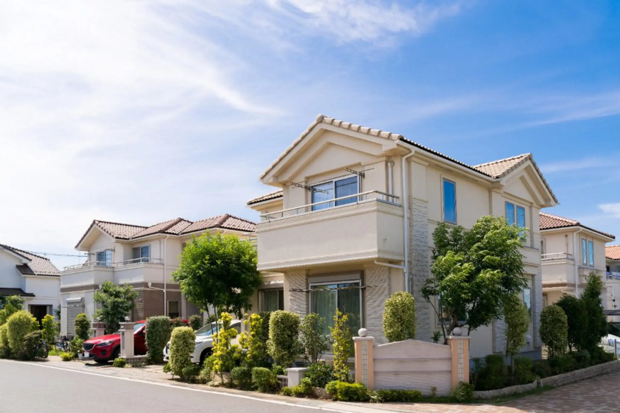 home-exterior-walls-1024x682