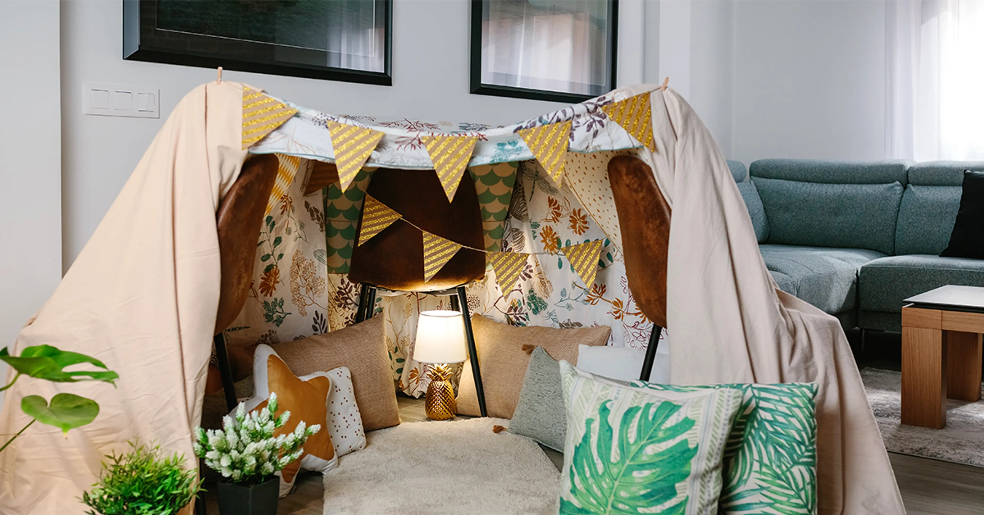 indoor-tents-in-room