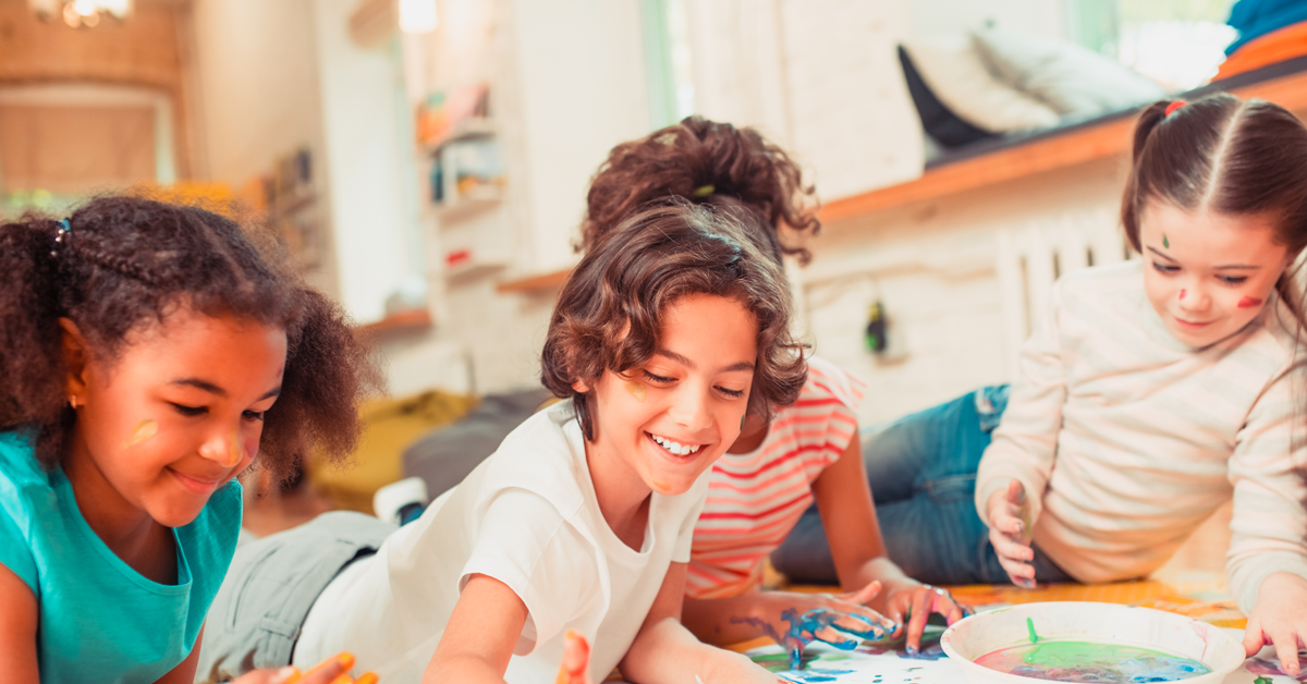 kids-doing-painting-activity