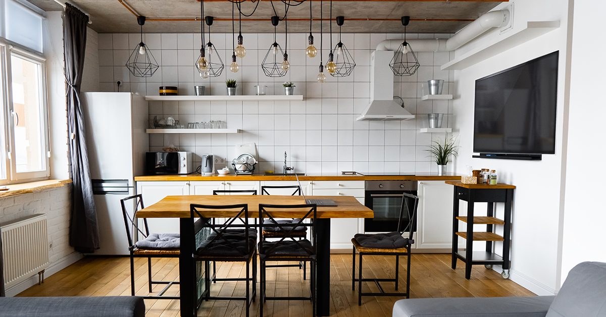 open-shelving-in-a-farmhouse-room