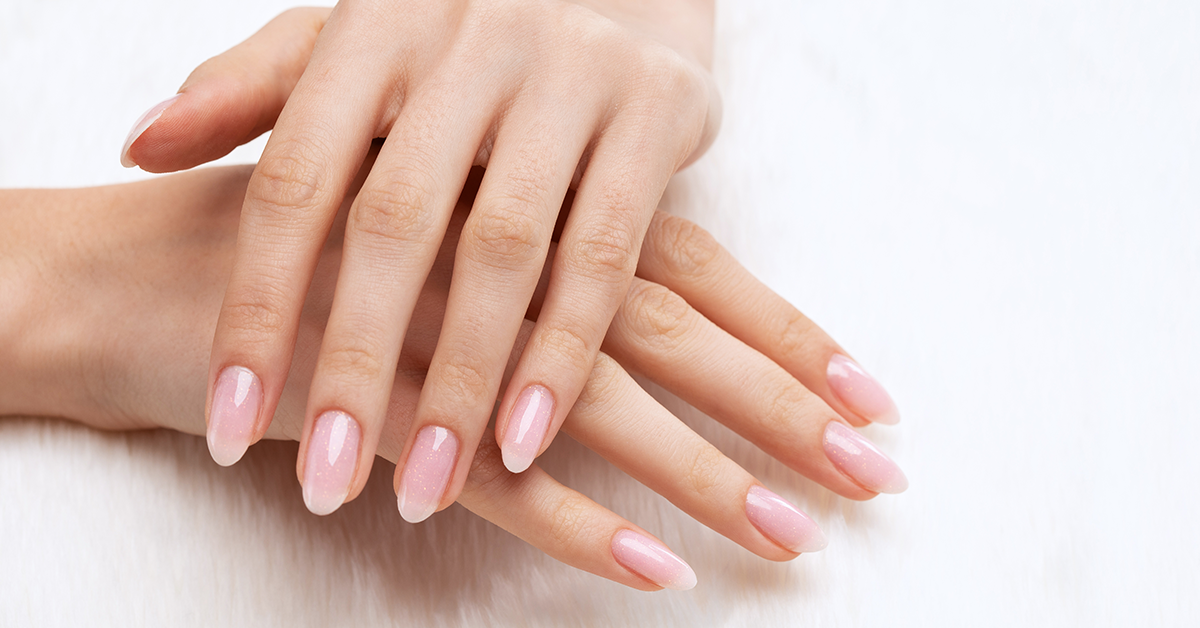 pale-pink-nails