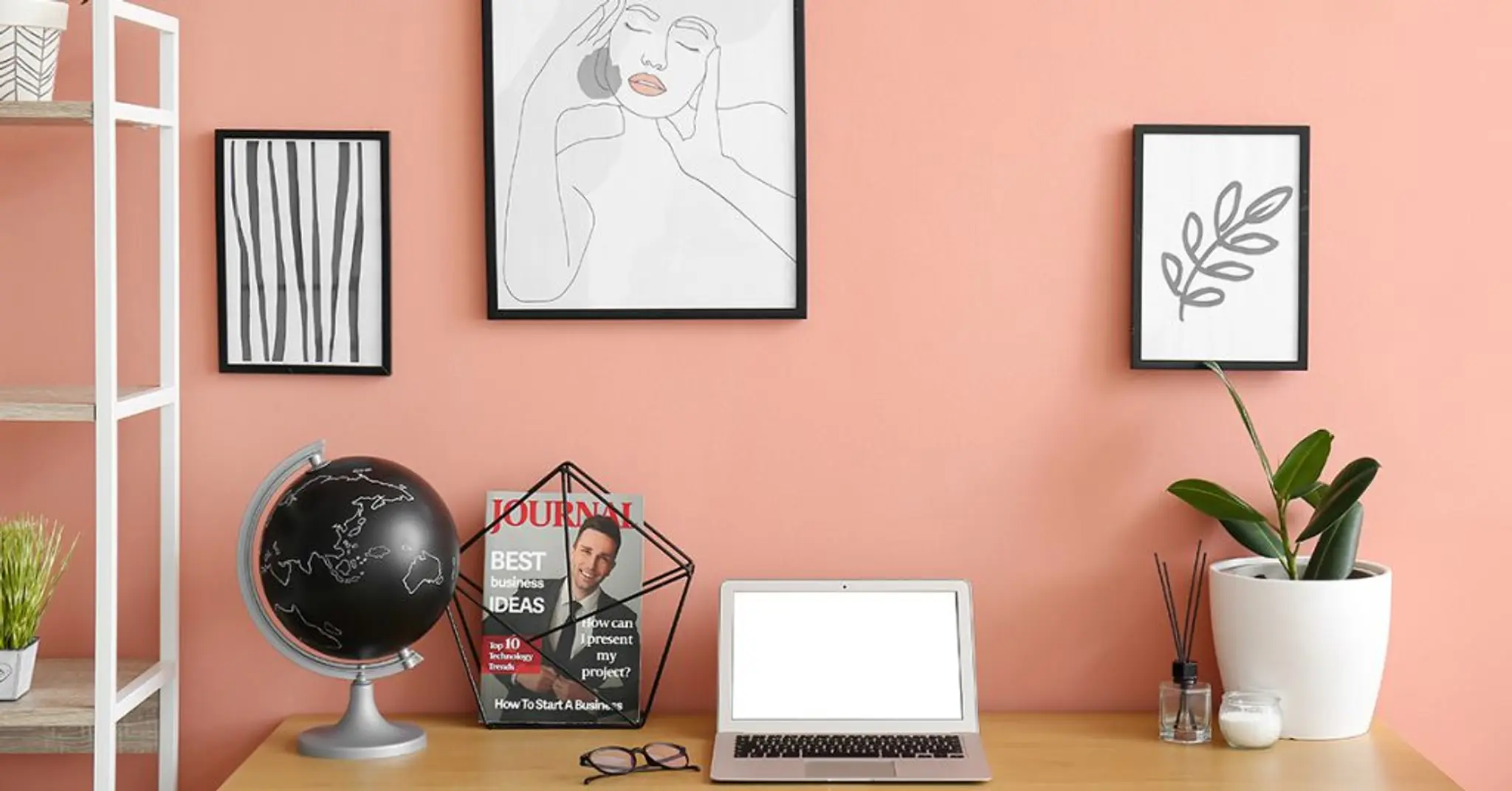 peach-fuzz-in-the-home-office-space-1024x536