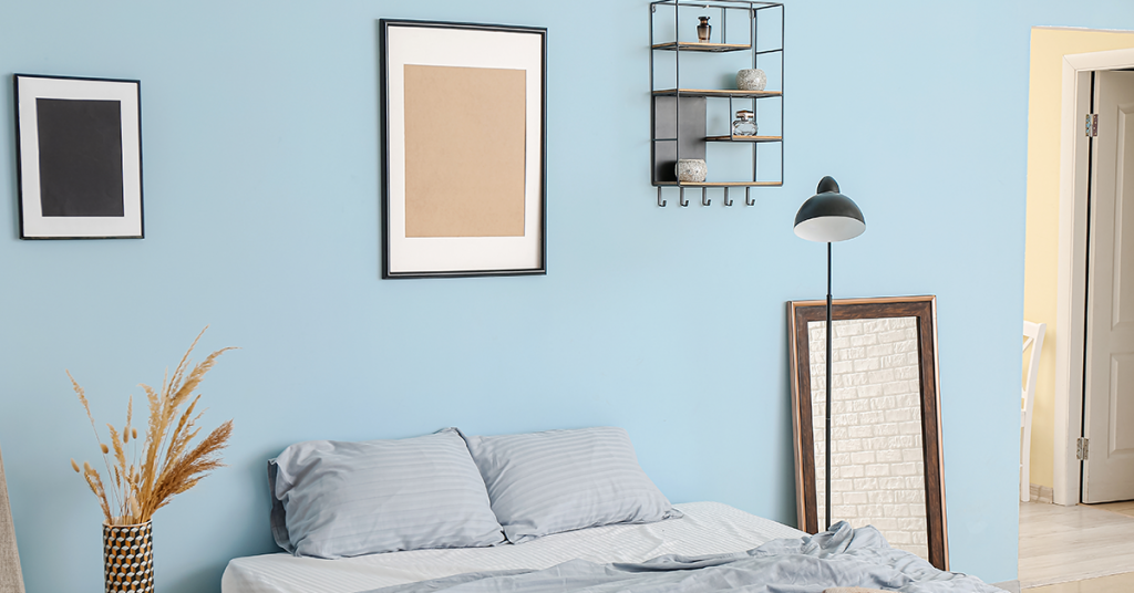 room-with-lighting-fixture-1024x536