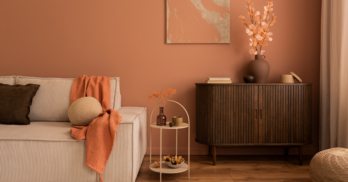 warm-brown-walls-for-winter-home