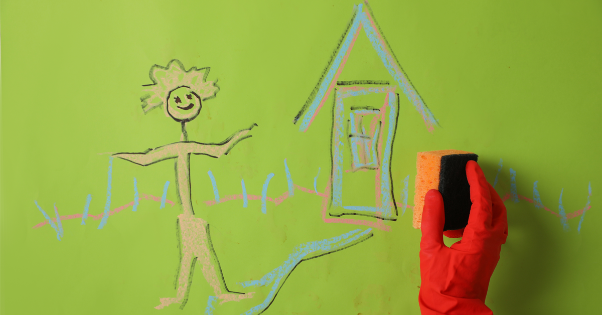washing-away-drawing-done-on-the-walls-by-kids